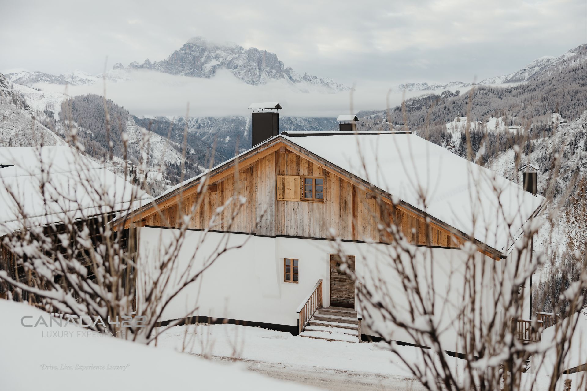 Casa tra cime